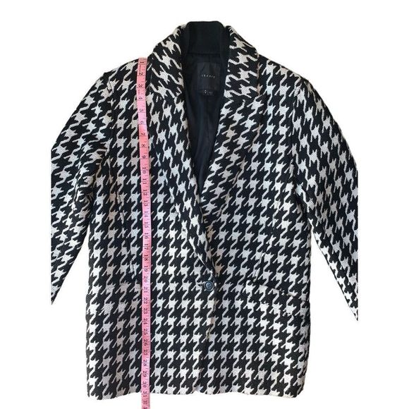 THEORY - Picture 12 of 14